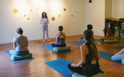 How to Build Unshakeable Yoga Teacher Confidence (Even If You Just Finished Your 200-Hour)