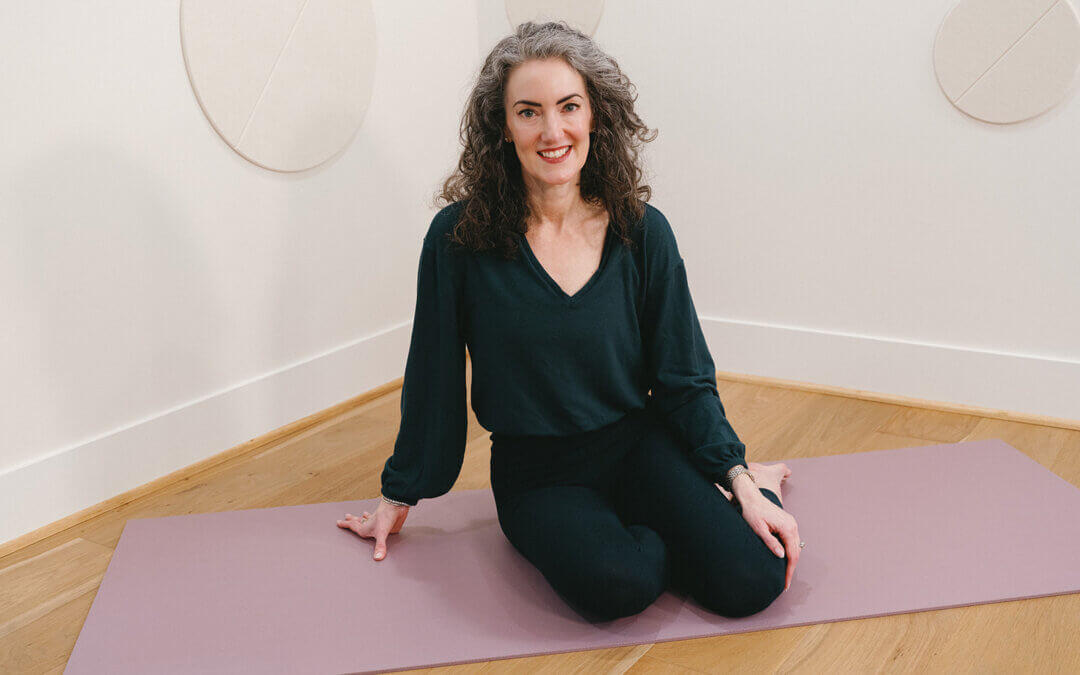 A 60-Minute Yin Yoga Sequence for Teachers, Built with 6–4–2